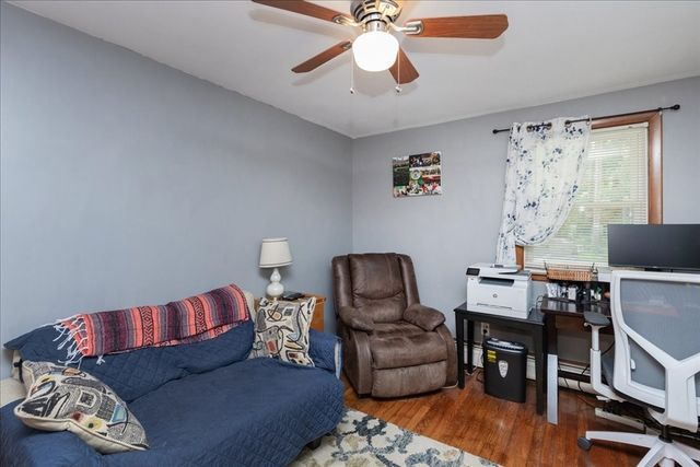 520 Jackson St, Methuen, MA 01844