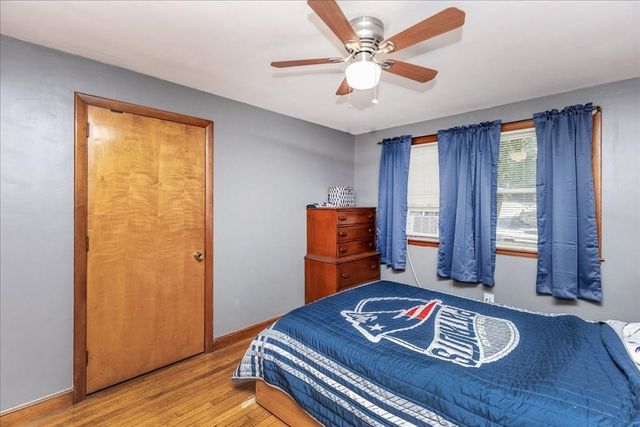 520 Jackson St, Methuen, MA 01844