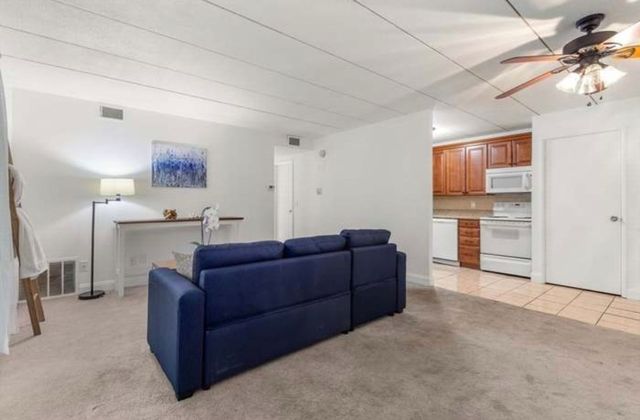 296 Commercial St 21, Braintree, MA 02184