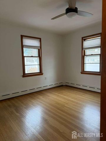 8 Kamm Avenue, South River, NJ 08882