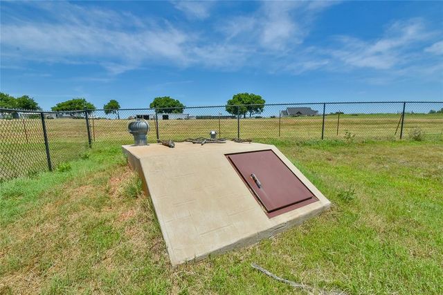 1921 NW 4th Place, Newcastle, OK 73065