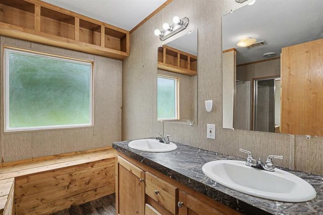 13919 E Maguire Road, Noble, OK 73068