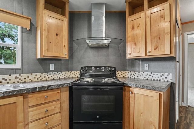 13919 E Maguire Road, Noble, OK 73068