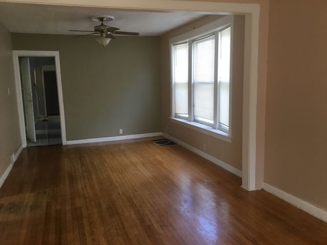 1424 W 72nd Street, Chicago, IL 60636
