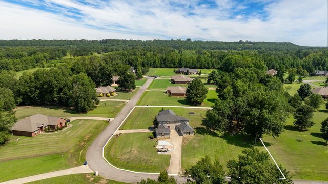 40 Pearson Ridge Road, Greenbrier, AR 72058