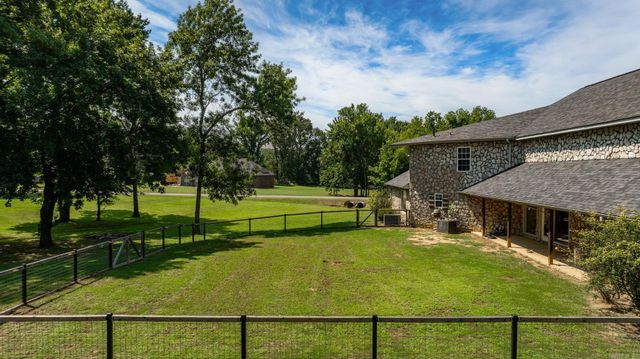 40 Pearson Ridge Road, Greenbrier, AR 72058