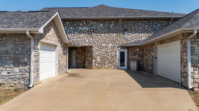 40 Pearson Ridge Road, Greenbrier, AR 72058