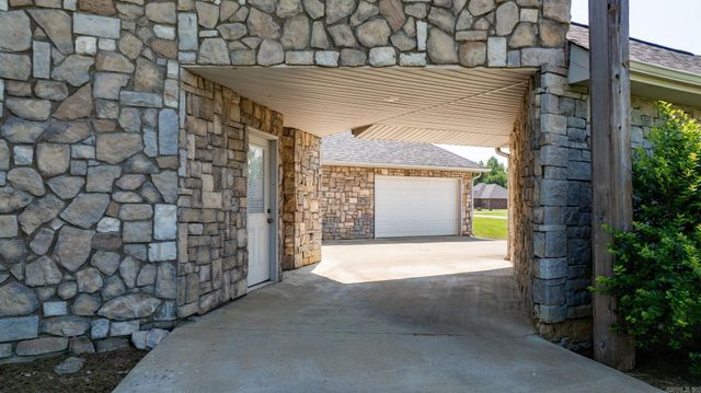 40 Pearson Ridge Road, Greenbrier, AR 72058