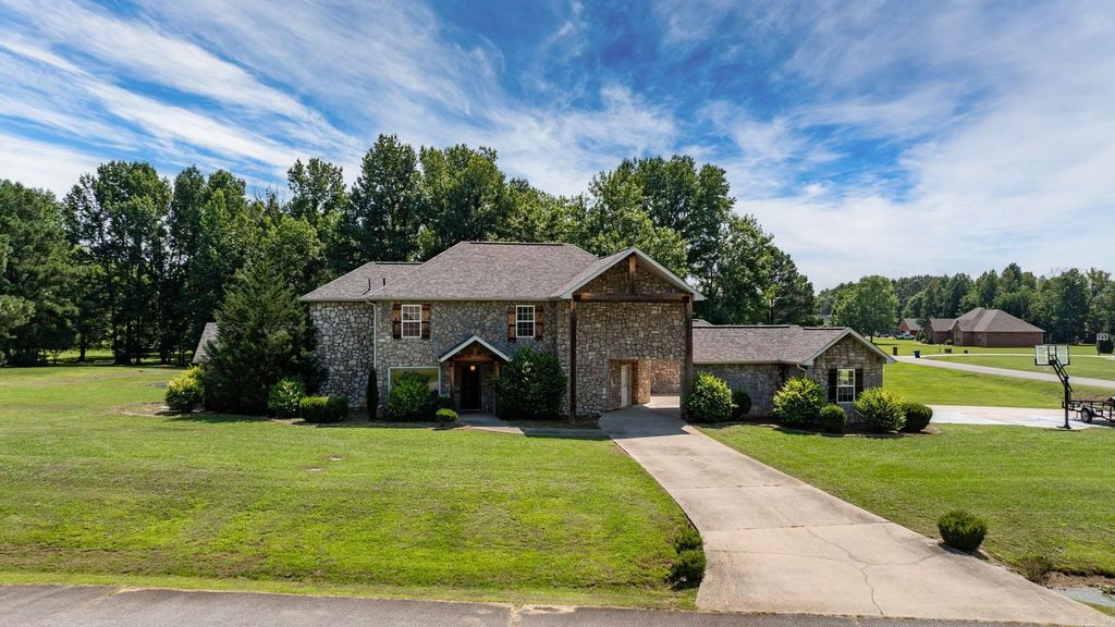 40 Pearson Ridge Road, Greenbrier, AR 72058