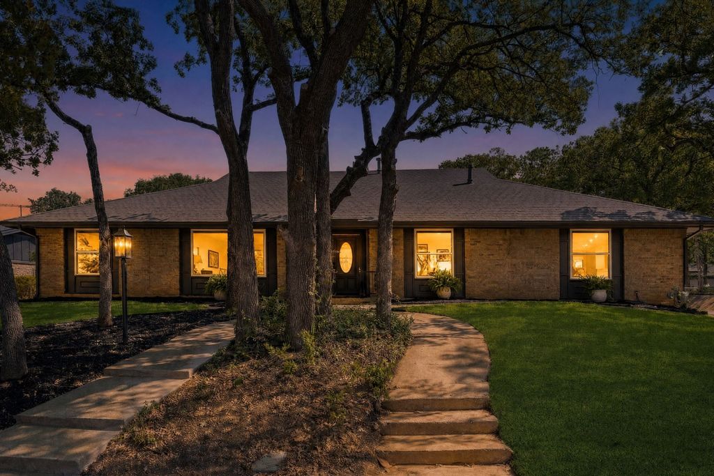 2844 Hurstview Drive, Hurst, TX 76054 — photo 3