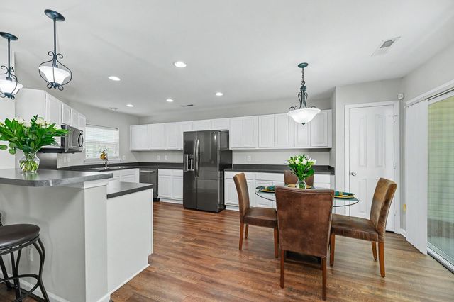 5150 Trump Unit 105, North Charleston, SC 29420
