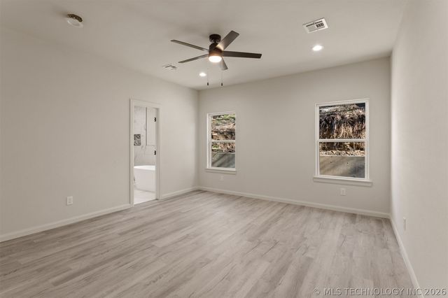 13835 E 27th Place, Tulsa, OK 74134