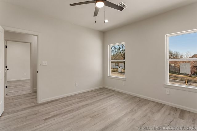 13835 E 27th Place, Tulsa, OK 74134