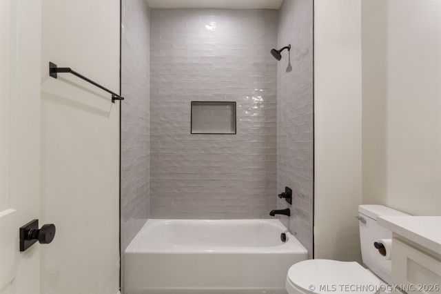 13835 E 27th Place, Tulsa, OK 74134