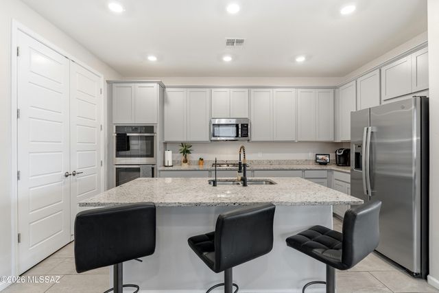 13132 E Cembeline Lane, Tucson, AZ 85747