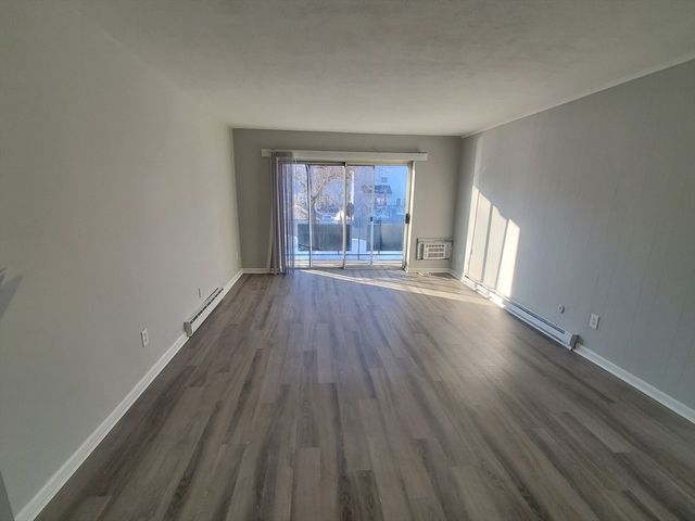 760 Cummins Highway 18, Boston, MA 02126