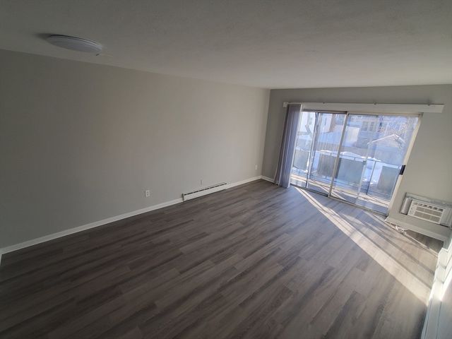 760 Cummins Highway 18, Boston, MA 02126