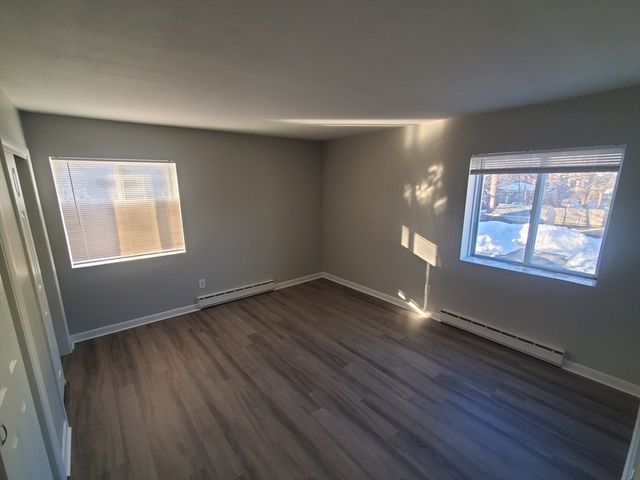 760 Cummins Highway 18, Boston, MA 02126