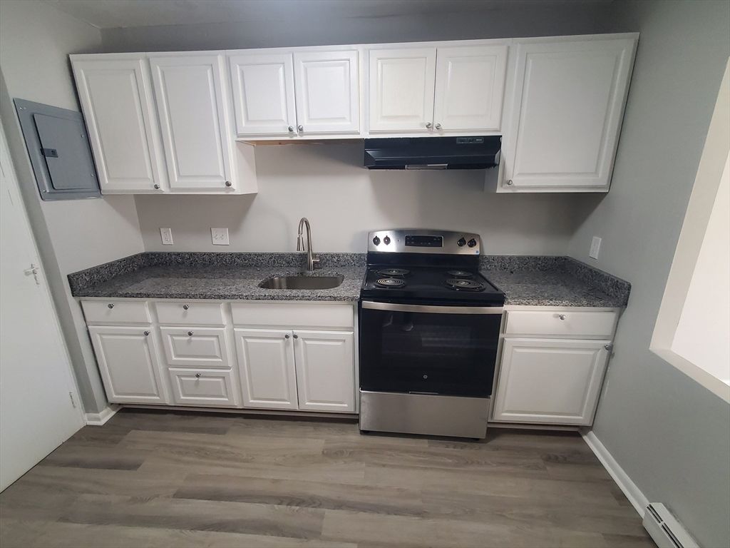 760 Cummins Highway 18, Boston, MA 02126