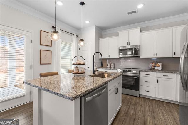 207 Roy Drive, Calhoun, GA 30701