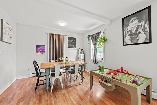 23 Hotchkiss Street, Middletown, CT 06457