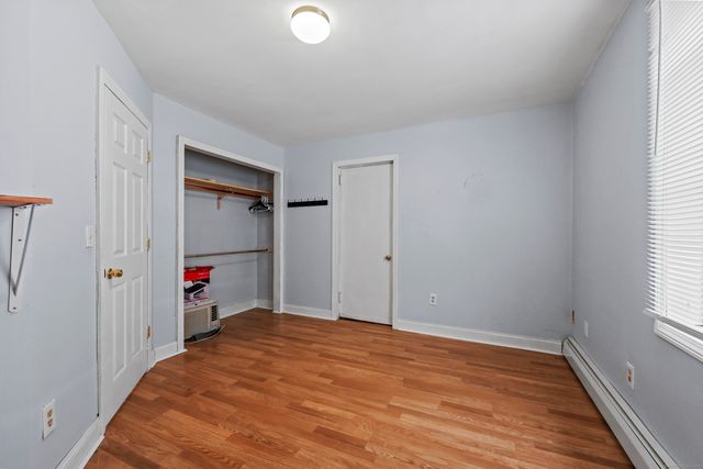 23 Hotchkiss Street, Middletown, CT 06457