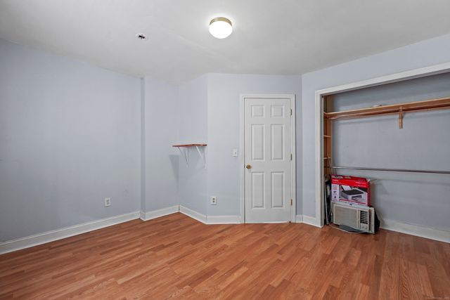 23 Hotchkiss Street, Middletown, CT 06457