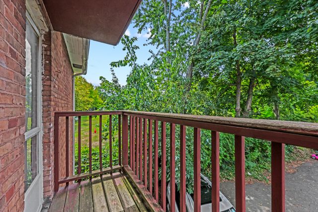 23 Hotchkiss Street, Middletown, CT 06457