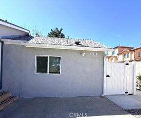 7321 Kelvin Avenue, Winnetka (los Angeles), CA 91306