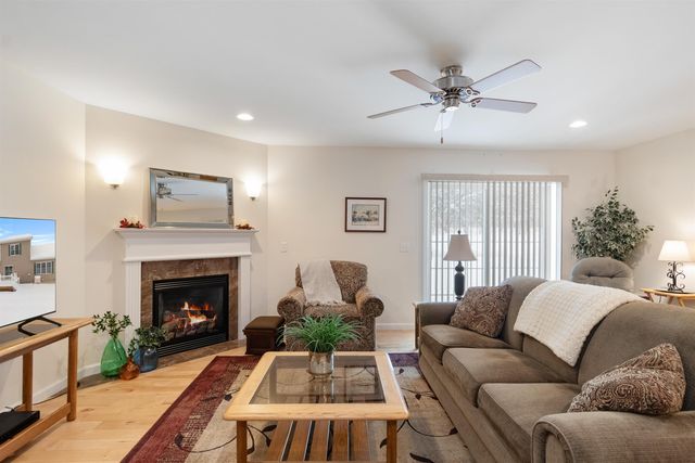 12 Brittany Lane, St. Albans Town, VT 05478