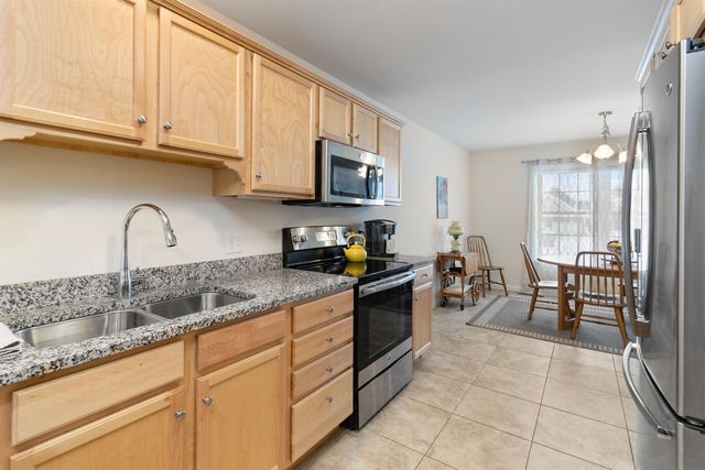 12 Brittany Lane, St. Albans Town, VT 05478