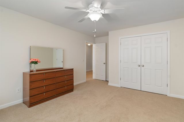 12 Brittany Lane, St. Albans Town, VT 05478