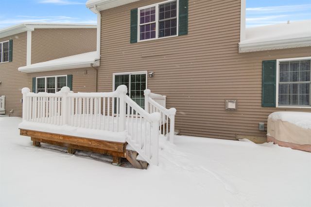 12 Brittany Lane, St. Albans Town, VT 05478
