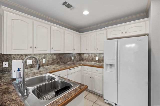 403 Dakota Dr, Cabot, AR 72023