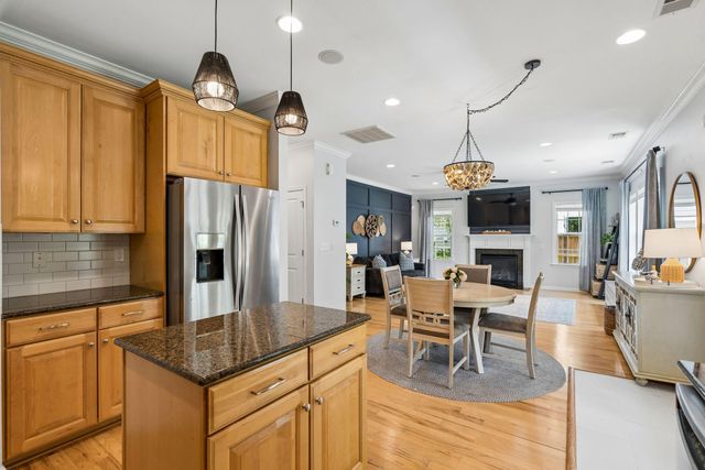 207 Nelliefield Creek Drive, Wando, SC 29492