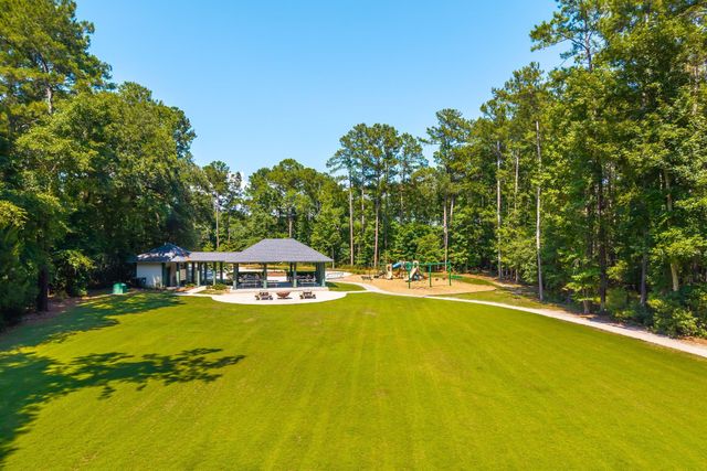 207 Nelliefield Creek Drive, Wando, SC 29492