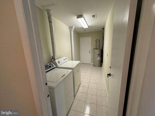 45 WINDSOR MEWS, Cherry Hill, NJ 08002