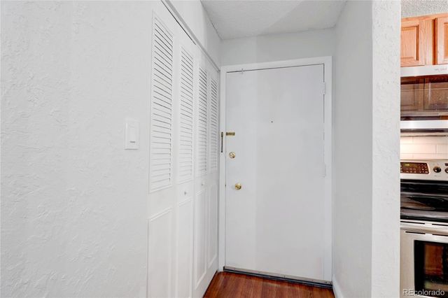 2375 S Linden Court 100, Denver, CO 80222