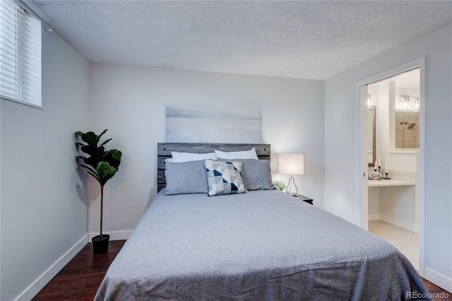 2375 S Linden Court 100, Denver, CO 80222