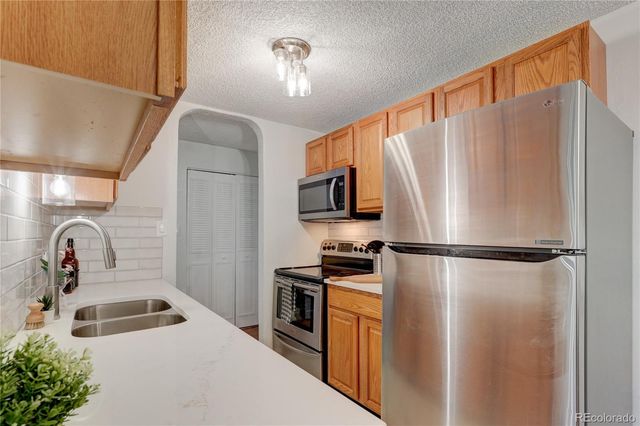 2375 S Linden Court 100, Denver, CO 80222