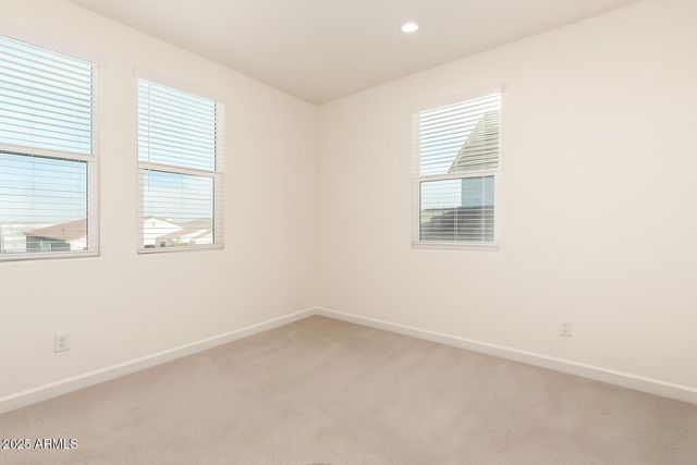 34940 N AUGITE Way, San Tan Valley, AZ 85144