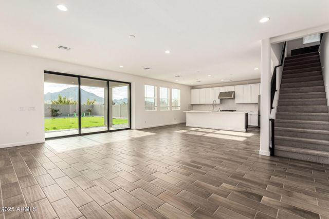 34940 N AUGITE Way, San Tan Valley, AZ 85144