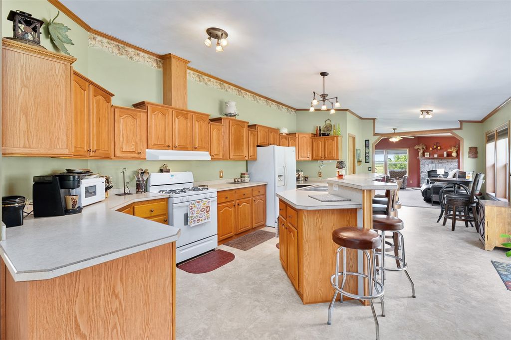 Image 17 of property listing at W366 Albany K, Mondovi, WI 54755