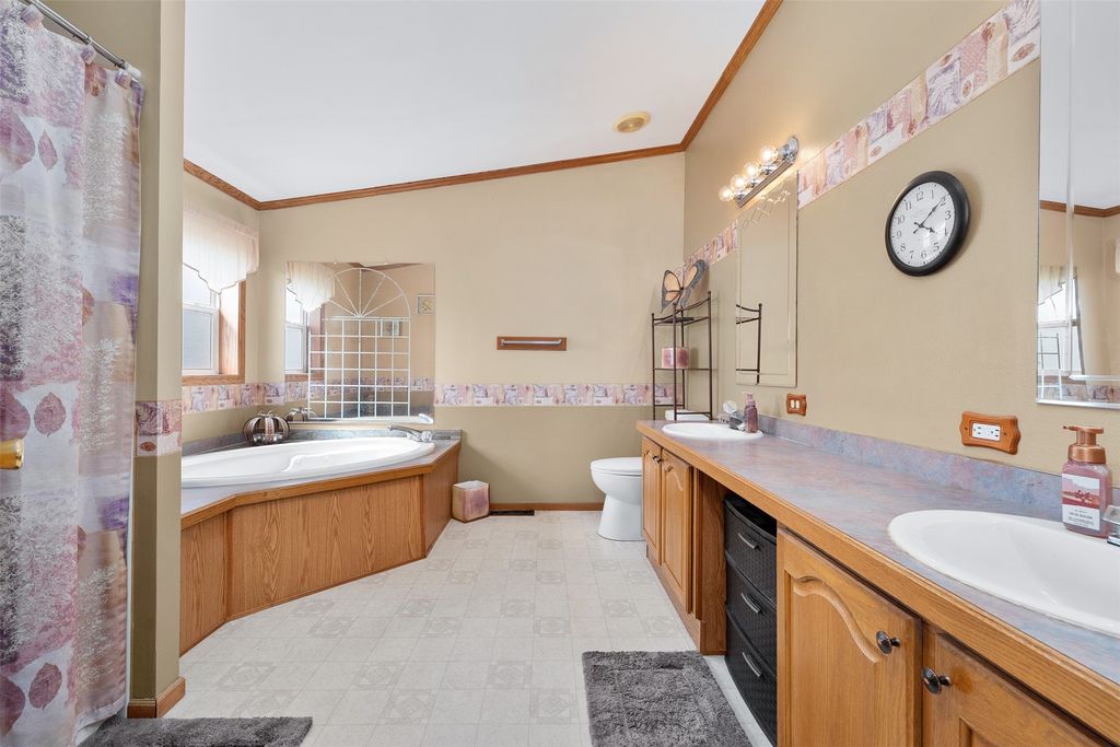Image 26 of property listing at W366 Albany K, Mondovi, WI 54755