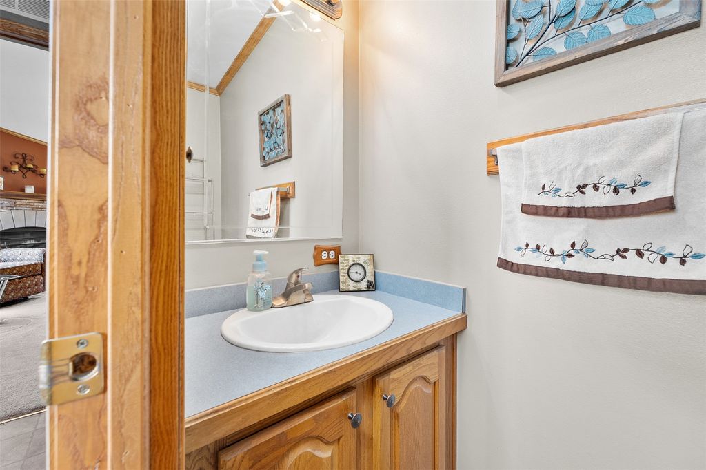 Image 8 of property listing at W366 Albany K, Mondovi, WI 54755