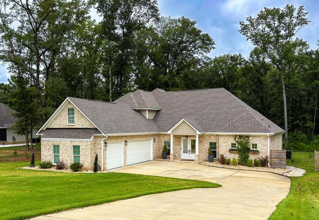 10320 Emerson Way, Midland, GA 31820