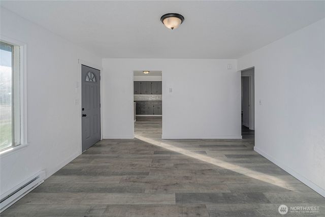 1820 W Lakeside Drive, Moses Lake, WA 98837