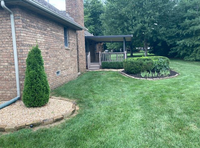 3700 E Dartmoor Court, Springfield, MO 65802