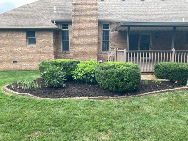 3700 E Dartmoor Court, Springfield, MO 65802
