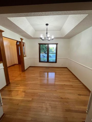 3700 E Dartmoor Court, Springfield, MO 65802